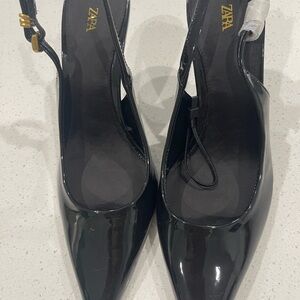 Zara Black Patent Pointed Slingback Pumps
